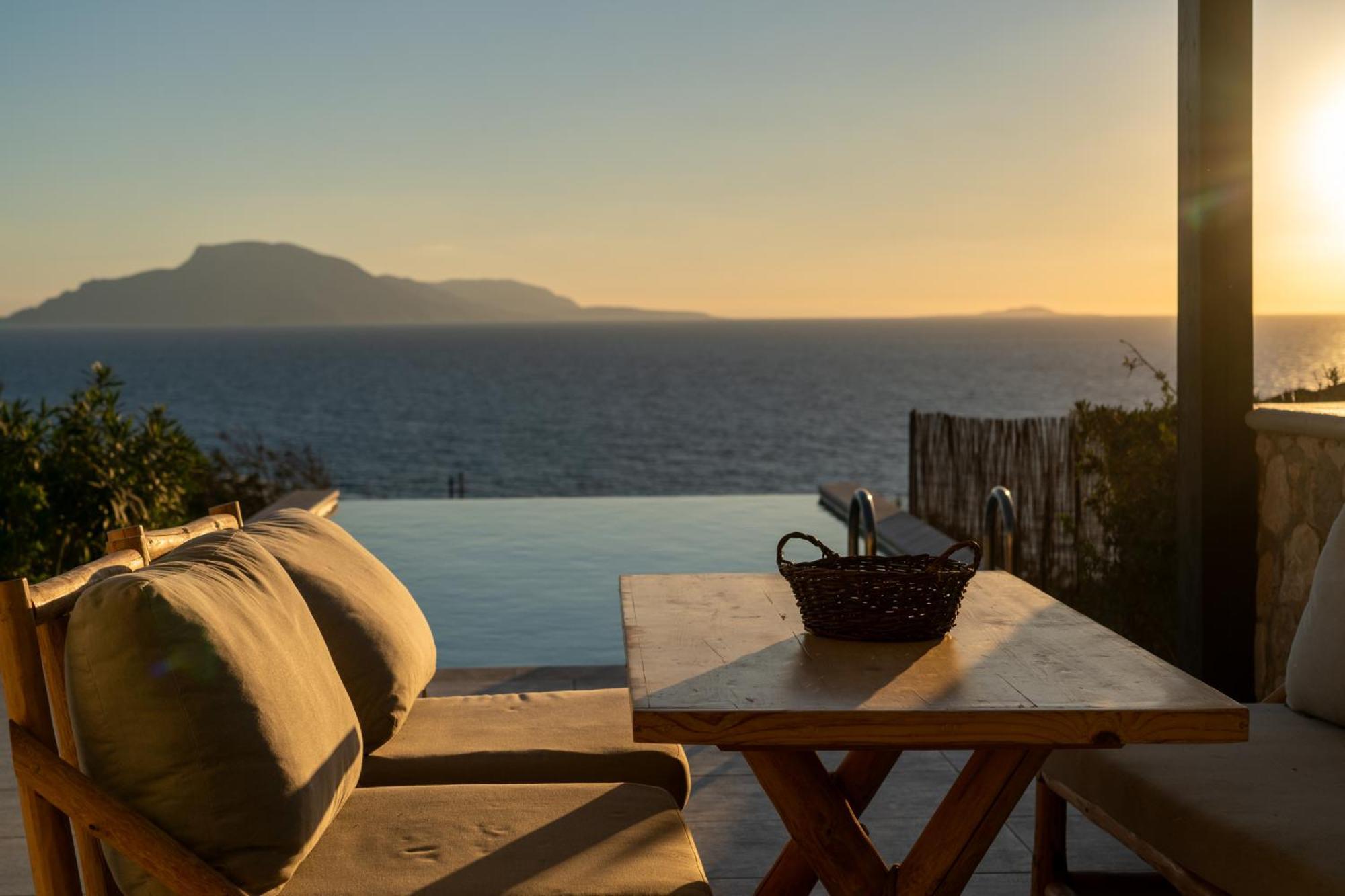 Arpathea Villas Foinikion Bagian luar foto